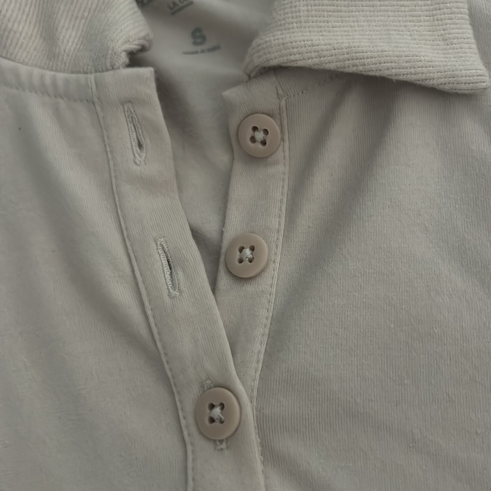 Collared top - Picture 2 of 2